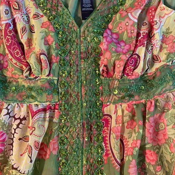 Bisou Bisou size small beaded top - Picture 4 of 8